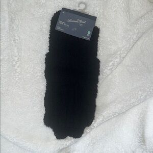 NWT Universal Thread Black Slouch Fuzzy Socks